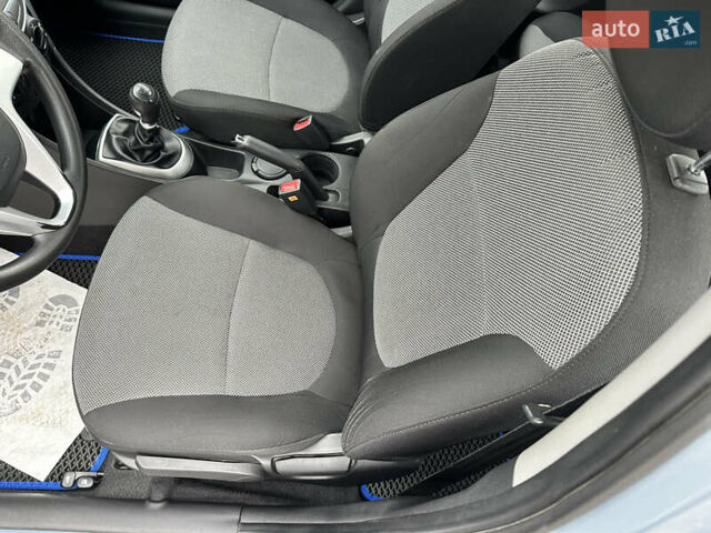 Синій Хендай Акцент, об'ємом двигуна 1.4 л та пробігом 47 тис. км за 7400 $, фото 39 на Automoto.ua