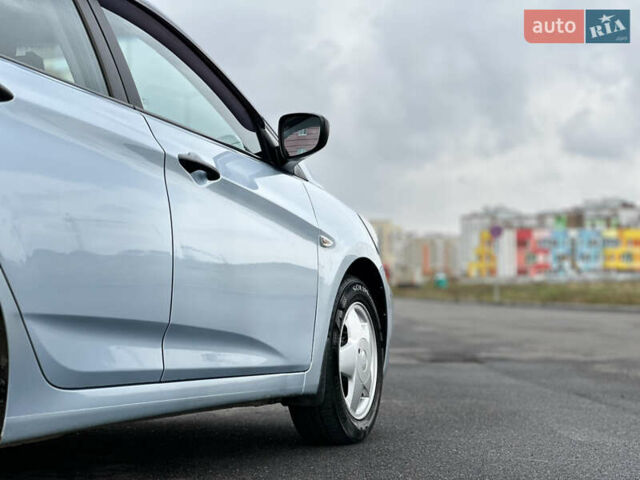 Синій Хендай Акцент, об'ємом двигуна 1.4 л та пробігом 47 тис. км за 7400 $, фото 57 на Automoto.ua