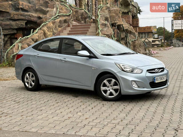 Хендай Акцент 2011 в Харькове на Automoto.ua Синий Хендай Акцент, объемом двигателя 1.4 л и пробегом 49 тыс. км за 8600 $, фото 4 на Automoto.ua