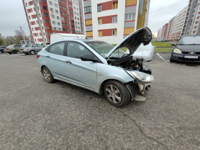 Хендай Акцент 2011 в Харькове на Automoto.ua Синий Хендай Акцент, объемом двигателя 1.4 л и пробегом 188 тыс. км за 2000 $, фото 1 на Automoto.ua