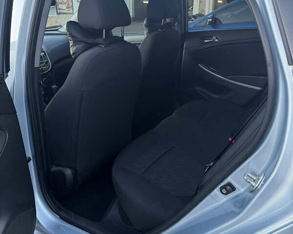 Синій Хендай Акцент, об'ємом двигуна 1.4 л та пробігом 138 тис. км за 7000 $, фото 9 на Automoto.ua