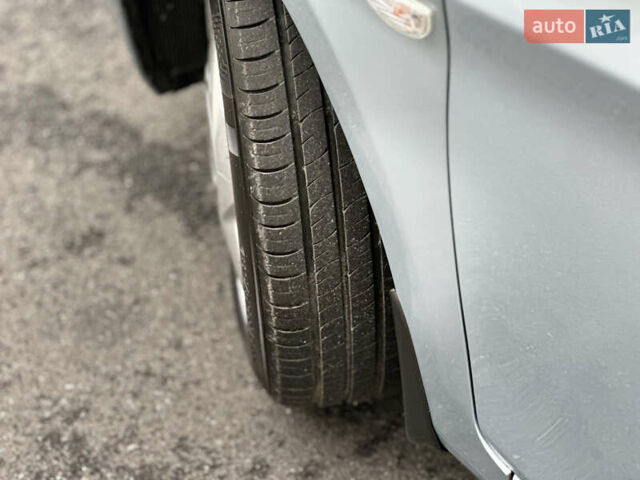 Синій Хендай Акцент, об'ємом двигуна 1.4 л та пробігом 47 тис. км за 7400 $, фото 12 на Automoto.ua