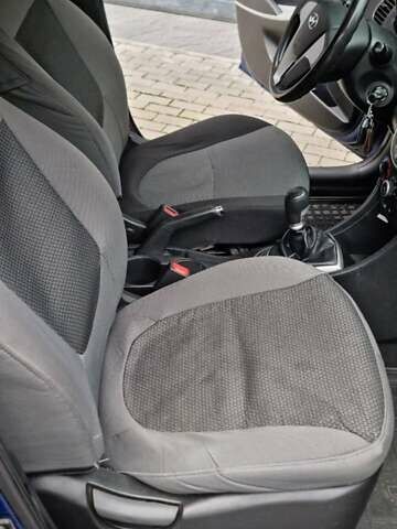 Синий Хендай Акцент, объемом двигателя 1.4 л и пробегом 147 тыс. км за 6500 $, фото 18 на Automoto.ua