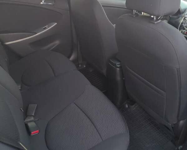 Синий Хендай Акцент, объемом двигателя 1.6 л и пробегом 209 тыс. км за 6500 $, фото 19 на Automoto.ua