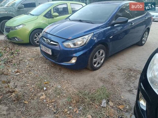 Синій Хендай Акцент, об'ємом двигуна 1.4 л та пробігом 107 тис. км за 6300 $, фото 8 на Automoto.ua
