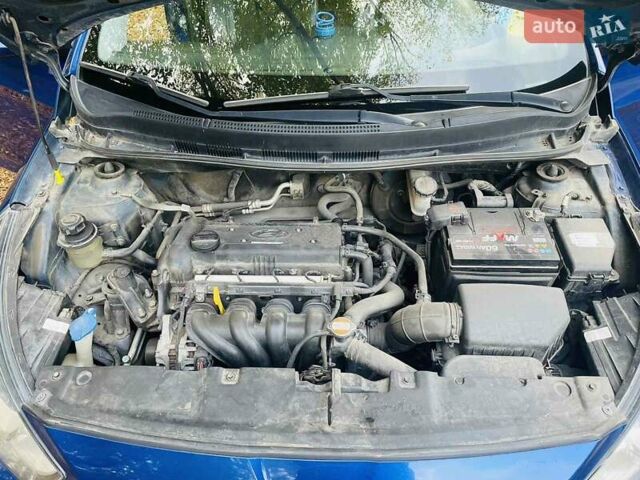 Синий Хендай Акцент, объемом двигателя 1.4 л и пробегом 127 тыс. км за 7000 $, фото 8 на Automoto.ua
