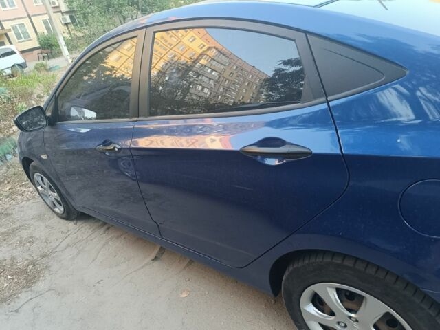 Синій Хендай Акцент, об'ємом двигуна 1.4 л та пробігом 107 тис. км за 6200 $, фото 1 на Automoto.ua