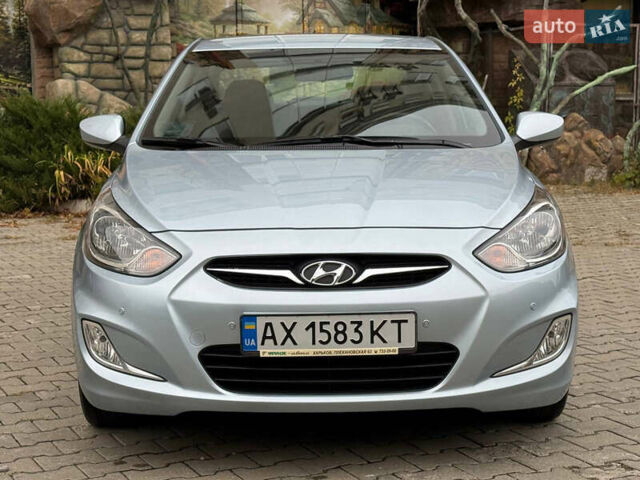 Синій Хендай Акцент, об'ємом двигуна 1.4 л та пробігом 49 тис. км за 8750 $, фото 1 на Automoto.ua
