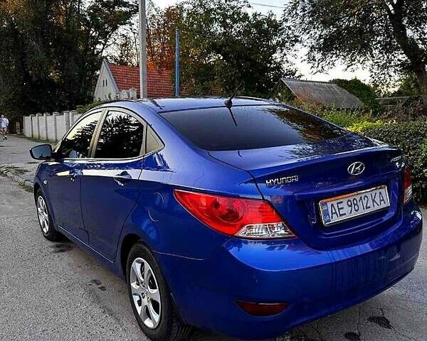 Синій Хендай Акцент, об'ємом двигуна 1.4 л та пробігом 150 тис. км за 7500 $, фото 1 на Automoto.ua
