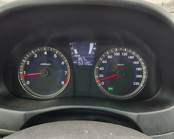 Синій Хендай Акцент, об'ємом двигуна 1.4 л та пробігом 170 тис. км за 7000 $, фото 11 на Automoto.ua