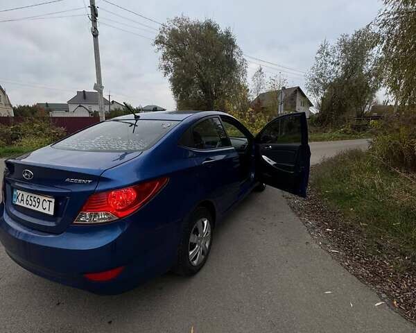 Синий Хендай Акцент, объемом двигателя 1.4 л и пробегом 270 тыс. км за 5000 $, фото 3 на Automoto.ua