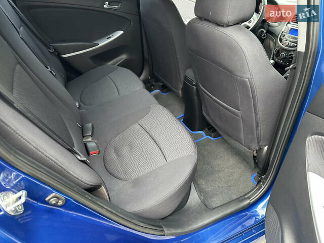 Синий Хендай Акцент, объемом двигателя 1.4 л и пробегом 146 тыс. км за 8700 $, фото 12 на Automoto.ua