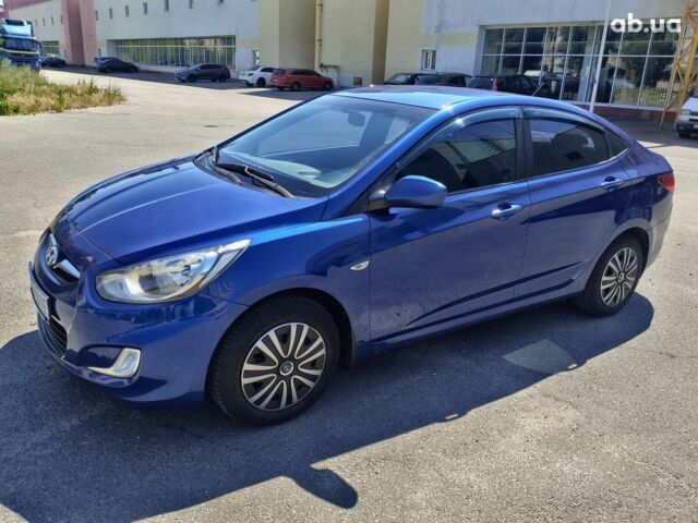 Синій Хендай Акцент, об'ємом двигуна 1.4 л та пробігом 143 тис. км за 9000 $, фото 1 на Automoto.ua