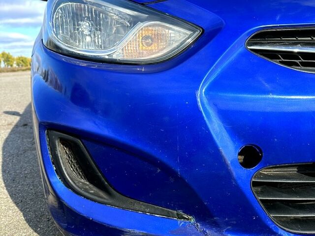 Синий Хендай Акцент, объемом двигателя 1.6 л и пробегом 240 тыс. км за 7000 $, фото 4 на Automoto.ua