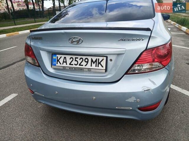 Синий Хендай Акцент, объемом двигателя 1.4 л и пробегом 220 тыс. км за 6500 $, фото 3 на Automoto.ua