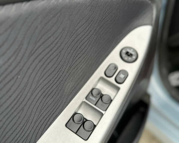 Синій Хендай Акцент, об'ємом двигуна 1.6 л та пробігом 163 тис. км за 8100 $, фото 7 на Automoto.ua