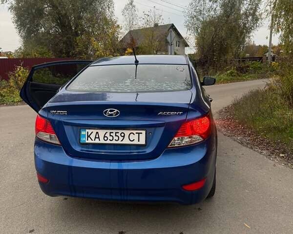 Синий Хендай Акцент, объемом двигателя 1.4 л и пробегом 270 тыс. км за 5000 $, фото 4 на Automoto.ua