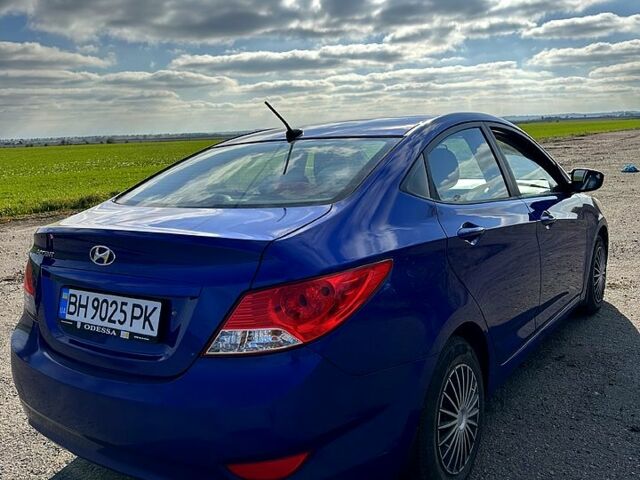 Синий Хендай Акцент, объемом двигателя 1.6 л и пробегом 240 тыс. км за 7000 $, фото 7 на Automoto.ua