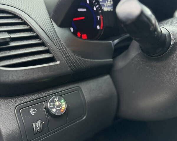 Синий Хендай Акцент, объемом двигателя 1.4 л и пробегом 189 тыс. км за 6750 $, фото 22 на Automoto.ua