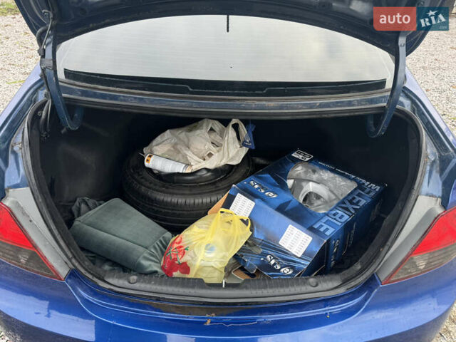 Синий Хендай Акцент, объемом двигателя 1.4 л и пробегом 307 тыс. км за 6700 $, фото 16 на Automoto.ua