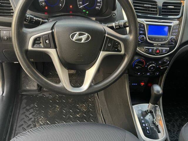 Хендай Акцент 2013 в Харькове на Automoto.ua Синий Хендай Акцент, объемом двигателя 1.4 л и пробегом 116 тыс. км за 7777 $, фото 14 на Automoto.ua