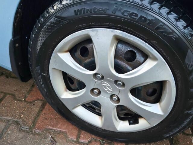 Синий Хендай Акцент, объемом двигателя 1.4 л и пробегом 160 тыс. км за 7500 $, фото 1 на Automoto.ua