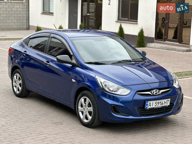 Синий Хендай Акцент, объемом двигателя 1.4 л и пробегом 67 тыс. км за 7800 $, фото 2 на Automoto.ua