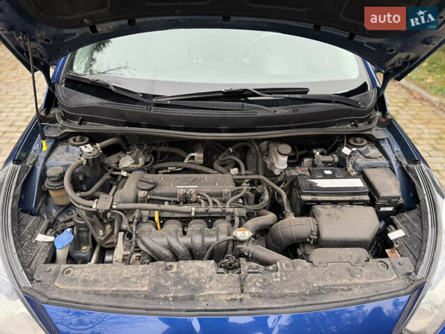 Синий Хендай Акцент, объемом двигателя 1.4 л и пробегом 189 тыс. км за 6750 $, фото 23 на Automoto.ua