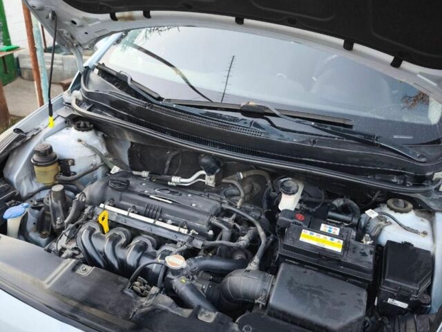 Синий Хендай Акцент, объемом двигателя 1.4 л и пробегом 160 тыс. км за 7500 $, фото 9 на Automoto.ua