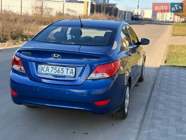 Синий Хендай Акцент, объемом двигателя 1.4 л и пробегом 124 тыс. км за 9300 $, фото 2 на Automoto.ua