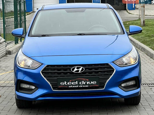 Синий Хендай Акцент, объемом двигателя 1.37 л и пробегом 176 тыс. км за 7999 $, фото 1 на Automoto.ua