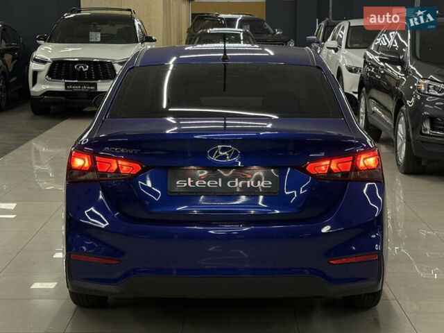 Синий Хендай Акцент, объемом двигателя 1.59 л и пробегом 106 тыс. км за 12499 $, фото 7 на Automoto.ua