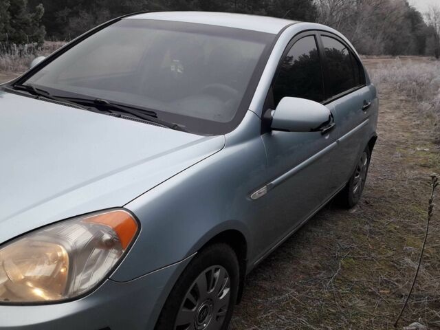 Синий Хендай Акцент, объемом двигателя 1.4 л и пробегом 247 тыс. км за 4500 $, фото 3 на Automoto.ua