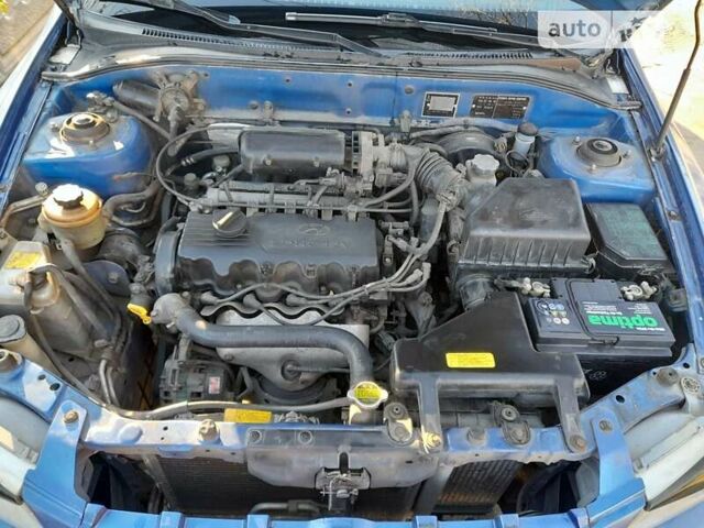 Синій Хендай Акцент, об'ємом двигуна 1.34 л та пробігом 217 тис. км за 3100 $, фото 10 на Automoto.ua