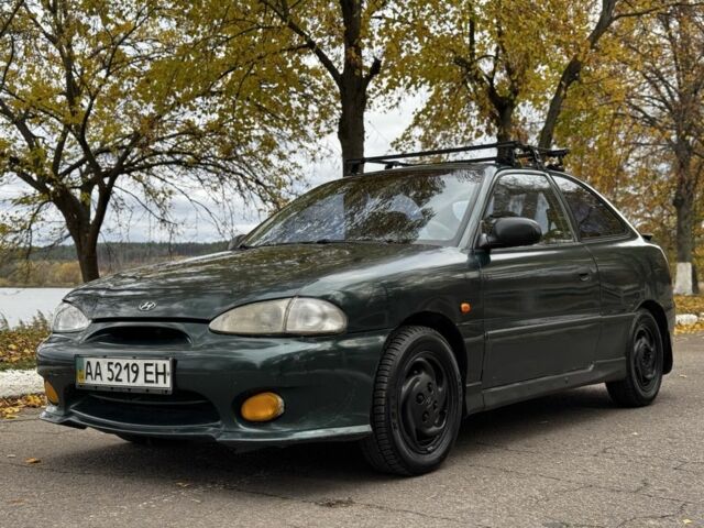 Зеленый Хендай Акцент, объемом двигателя 1.5 л и пробегом 220 тыс. км за 1600 $, фото 2 на Automoto.ua