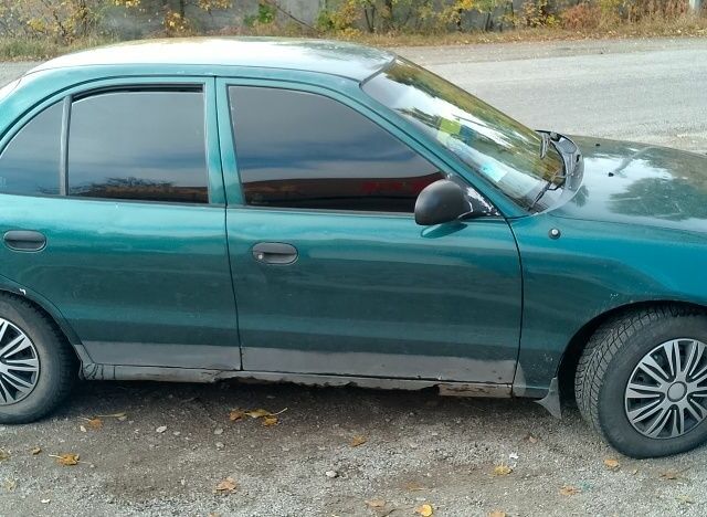 Зелений Хендай Акцент, об'ємом двигуна 1.5 л та пробігом 362 тис. км за 1207 $, фото 6 на Automoto.ua