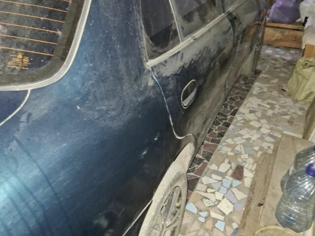 Зеленый Хендай Акцент, объемом двигателя 1.5 л и пробегом 280 тыс. км за 600 $, фото 1 на Automoto.ua