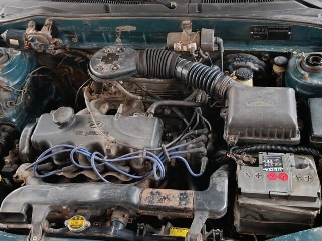 Зеленый Хендай Акцент, объемом двигателя 0 л и пробегом 250 тыс. км за 750 $, фото 5 на Automoto.ua