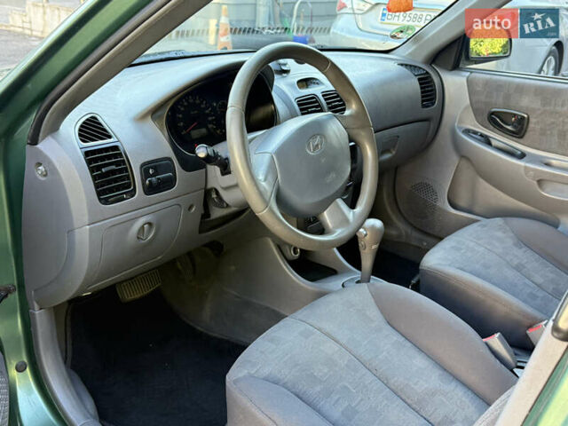 Зелений Хендай Акцент, об'ємом двигуна 1.5 л та пробігом 186 тис. км за 2999 $, фото 17 на Automoto.ua