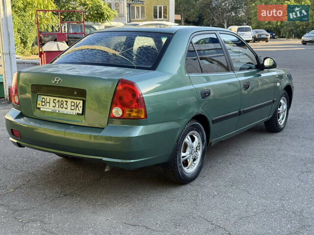 Зелений Хендай Акцент, об'ємом двигуна 1.5 л та пробігом 186 тис. км за 2999 $, фото 10 на Automoto.ua