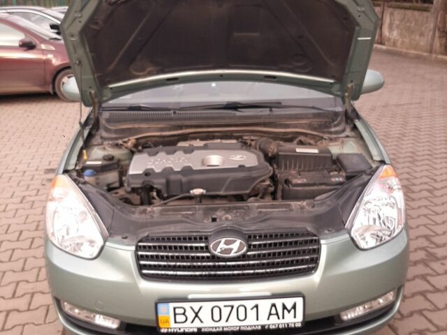 Зелений Хендай Акцент, об'ємом двигуна 1.4 л та пробігом 160 тис. км за 5100 $, фото 4 на Automoto.ua