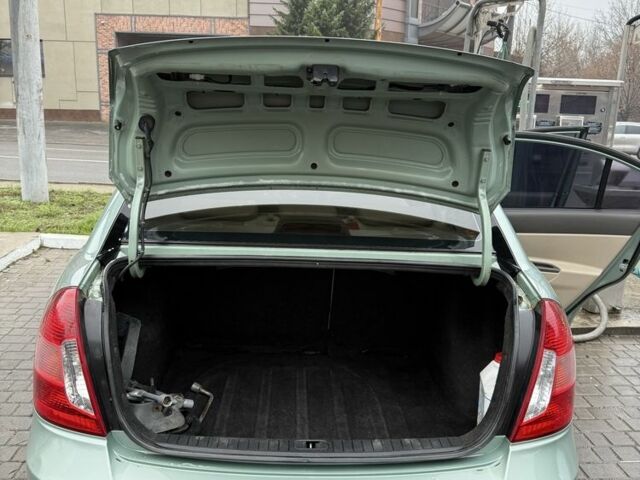 Зелений Хендай Акцент, об'ємом двигуна 1.4 л та пробігом 249 тис. км за 3200 $, фото 6 на Automoto.ua