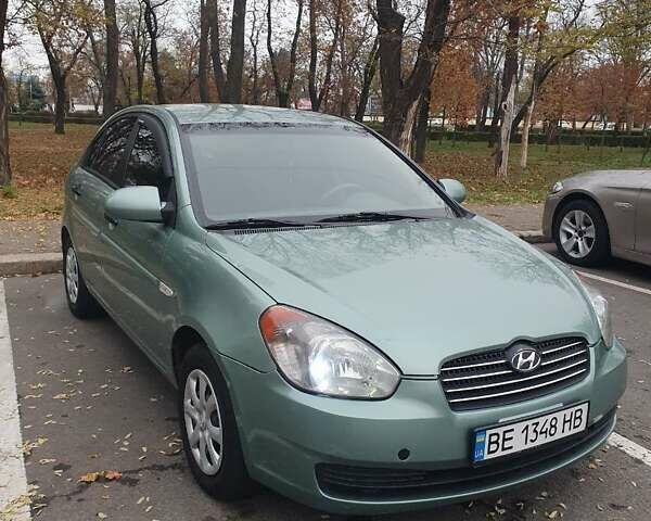 Зеленый Хендай Акцент, объемом двигателя 1.4 л и пробегом 288 тыс. км за 4500 $, фото 1 на Automoto.ua