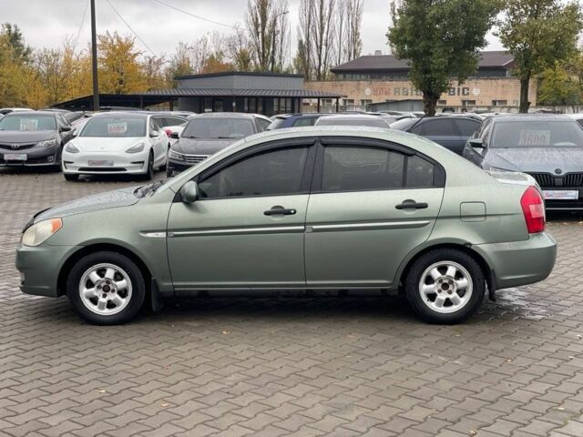 Хендай Акцент 2007 у Кривому Розі на Automoto.ua Зелений Хендай Акцент, об'ємом двигуна 1.4 л та пробігом 231 тис. км за 4400 $, фото 2 на Automoto.ua