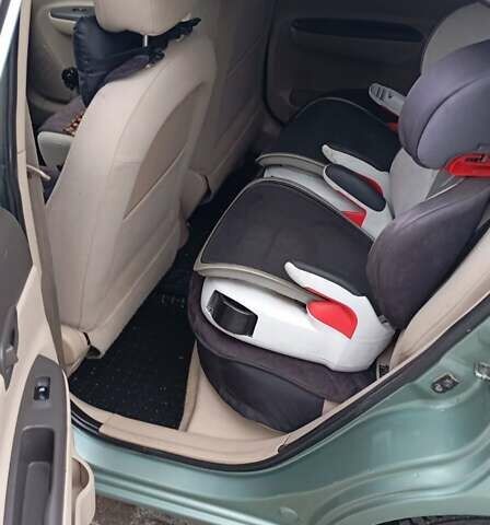 Зеленый Хендай Акцент, объемом двигателя 1.4 л и пробегом 215 тыс. км за 4199 $, фото 15 на Automoto.ua