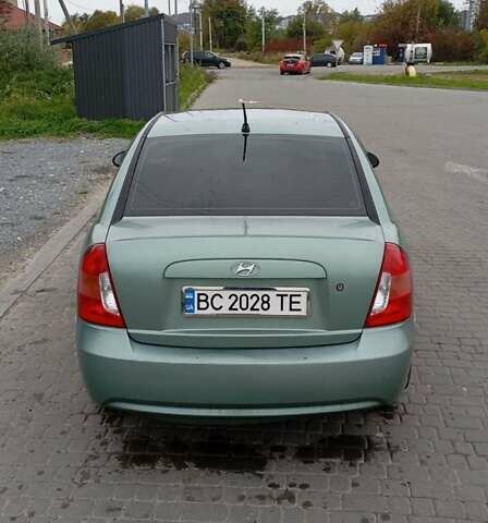 Зеленый Хендай Акцент, объемом двигателя 1.4 л и пробегом 215 тыс. км за 4199 $, фото 7 на Automoto.ua