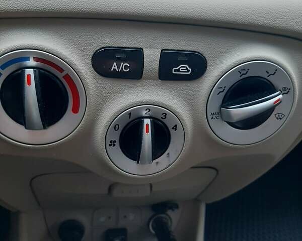 Зеленый Хендай Акцент, объемом двигателя 0 л и пробегом 160 тыс. км за 4800 $, фото 53 на Automoto.ua