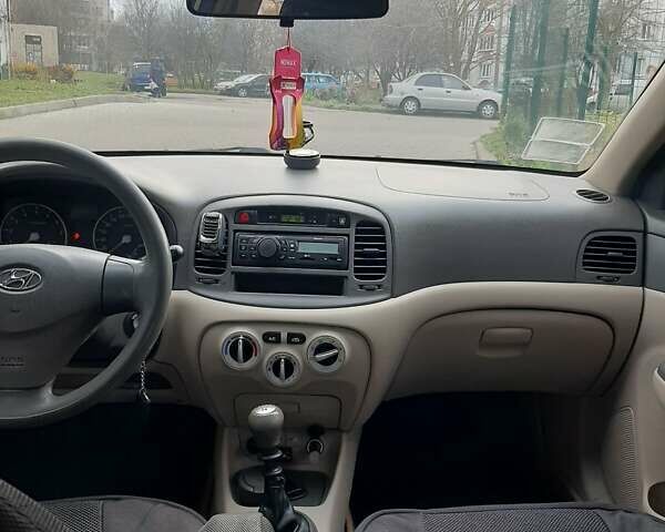 Зеленый Хендай Акцент, объемом двигателя 0 л и пробегом 160 тыс. км за 4800 $, фото 50 на Automoto.ua