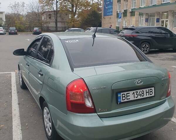 Зеленый Хендай Акцент, объемом двигателя 1.4 л и пробегом 288 тыс. км за 4500 $, фото 3 на Automoto.ua