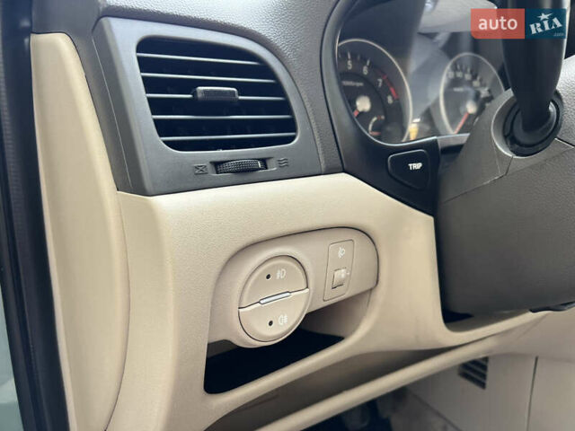 Зеленый Хендай Акцент, объемом двигателя 1.4 л и пробегом 201 тыс. км за 5300 $, фото 25 на Automoto.ua